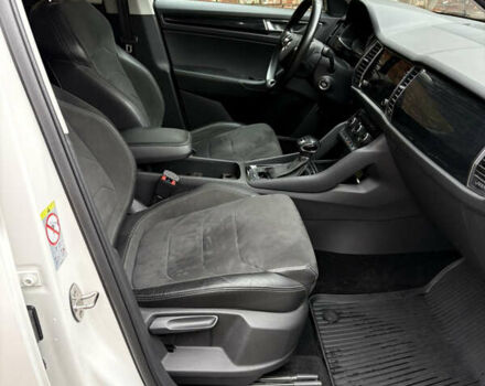 Белый Шкода Kodiaq, объемом двигателя 1.98 л и пробегом 232 тыс. км за 23000 $, фото 19 на Automoto.ua