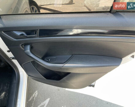 Белый Шкода Kodiaq, объемом двигателя 1.98 л и пробегом 234 тыс. км за 26000 $, фото 21 на Automoto.ua