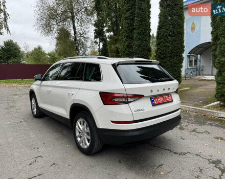 Белый Шкода Kodiaq, объемом двигателя 1.97 л и пробегом 237 тыс. км за 26500 $, фото 8 на Automoto.ua
