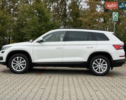Белый Шкода Kodiaq, объемом двигателя 1.98 л и пробегом 56 тыс. км за 30500 $, фото 11 на Automoto.ua