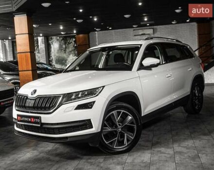 Белый Шкода Kodiaq, объемом двигателя 1.97 л и пробегом 202 тыс. км за 29900 $, фото 48 на Automoto.ua