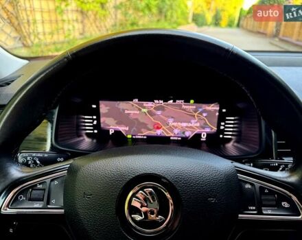 Белый Шкода Kodiaq, объемом двигателя 1.97 л и пробегом 82 тыс. км за 31900 $, фото 41 на Automoto.ua