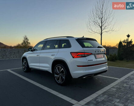Белый Шкода Kodiaq, объемом двигателя 2 л и пробегом 195 тыс. км за 34999 $, фото 13 на Automoto.ua