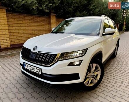 Белый Шкода Kodiaq, объемом двигателя 1.97 л и пробегом 82 тыс. км за 31900 $, фото 2 на Automoto.ua
