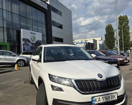 Білий Шкода Kodiaq, об'ємом двигуна 1.98 л та пробігом 83 тис. км за 26000 $, фото 5 на Automoto.ua