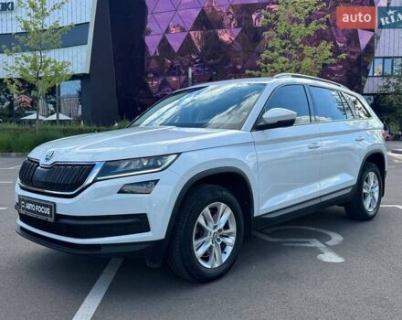 Белый Шкода Kodiaq, объемом двигателя 1.98 л и пробегом 72 тыс. км за 31990 $, фото 3 на Automoto.ua