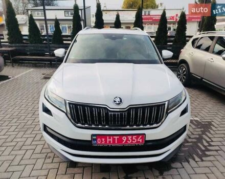 Білий Шкода Kodiaq, об'ємом двигуна 1.97 л та пробігом 190 тис. км за 30950 $, фото 8 на Automoto.ua