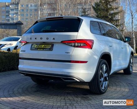 Білий Шкода Kodiaq, об'ємом двигуна 2 л та пробігом 142 тис. км за 35490 $, фото 6 на Automoto.ua