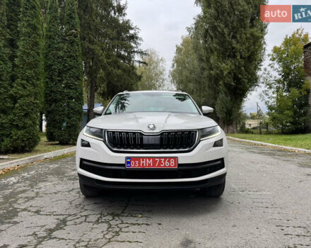Белый Шкода Kodiaq, объемом двигателя 1.97 л и пробегом 237 тыс. км за 26500 $, фото 1 на Automoto.ua