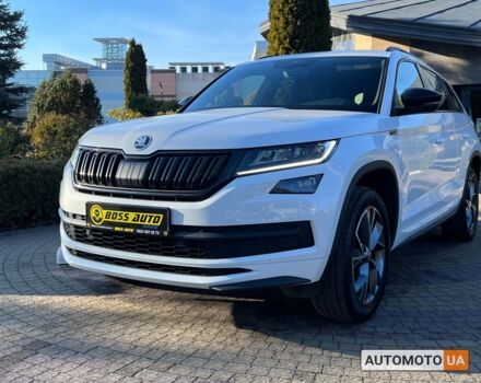 Білий Шкода Kodiaq, об'ємом двигуна 2 л та пробігом 142 тис. км за 35490 $, фото 2 на Automoto.ua