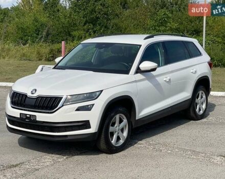 Шкода Kodiaq 2020 в Ужгороде на Automoto.ua Белый Шкода Kodiaq, объемом двигателя 1.97 л и пробегом 267 тыс. км за 26800 $, фото 3 на Automoto.ua