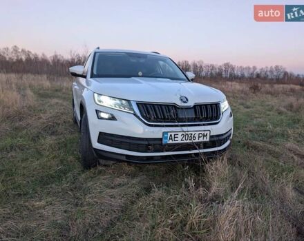 Белый Шкода Kodiaq, объемом двигателя 1.98 л и пробегом 100 тыс. км за 34000 $, фото 23 на Automoto.ua