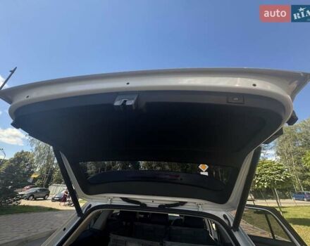 Белый Шкода Kodiaq, объемом двигателя 1.97 л и пробегом 163 тыс. км за 29500 $, фото 6 на Automoto.ua