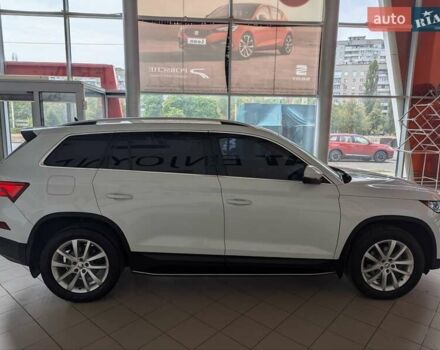 Белый Шкода Kodiaq, объемом двигателя 1.97 л и пробегом 80 тыс. км за 37500 $, фото 23 на Automoto.ua
