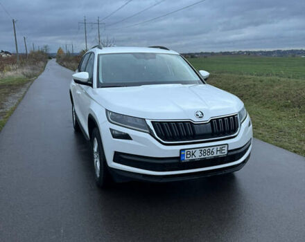 Білий Шкода Kodiaq, об'ємом двигуна 1.98 л та пробігом 192 тис. км за 25500 $, фото 3 на Automoto.ua