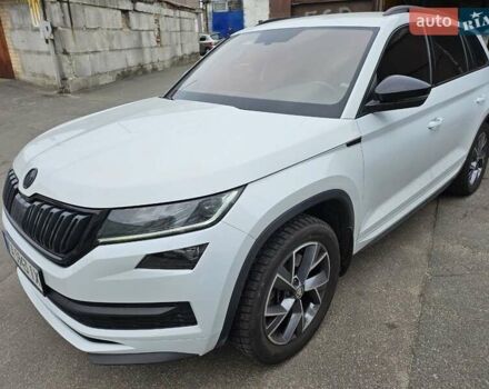 Белый Шкода Kodiaq, объемом двигателя 1.98 л и пробегом 84 тыс. км за 34000 $, фото 1 на Automoto.ua