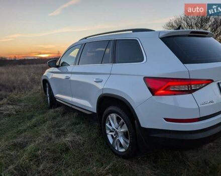 Белый Шкода Kodiaq, объемом двигателя 1.98 л и пробегом 100 тыс. км за 34000 $, фото 31 на Automoto.ua