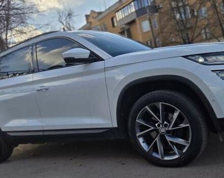 Белый Шкода Kodiaq, объемом двигателя 2 л и пробегом 200 тыс. км за 32000 $, фото 21 на Automoto.ua