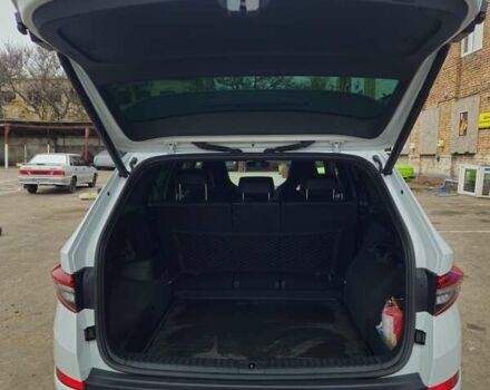Белый Шкода Kodiaq, объемом двигателя 1.98 л и пробегом 44 тыс. км за 39000 $, фото 22 на Automoto.ua