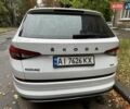 Шкода Kodiaq 2021 в Киеве на Automoto.ua Белый Шкода Kodiaq, объемом двигателя 1.98 л и пробегом 70 тыс. км за 35750 $, фото 2 на Automoto.ua