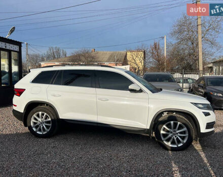 Білий Шкода Kodiaq, об'ємом двигуна 2 л та пробігом 242 тис. км за 23500 $, фото 7 на Automoto.ua