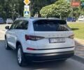 Белый Шкода Kodiaq, объемом двигателя 1.97 л и пробегом 159 тыс. км за 32500 $, фото 6 на Automoto.ua