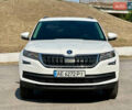 Белый Шкода Kodiaq, объемом двигателя 1.98 л и пробегом 235 тыс. км за 21111 $, фото 2 на Automoto.ua