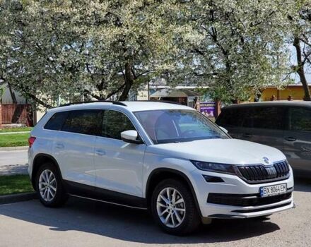 Белый Шкода Kodiaq, объемом двигателя 1.97 л и пробегом 19 тыс. км за 44000 $, фото 14 на Automoto.ua