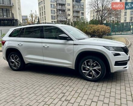 Белый Шкода Kodiaq, объемом двигателя 1.98 л и пробегом 70 тыс. км за 33900 $, фото 20 на Automoto.ua