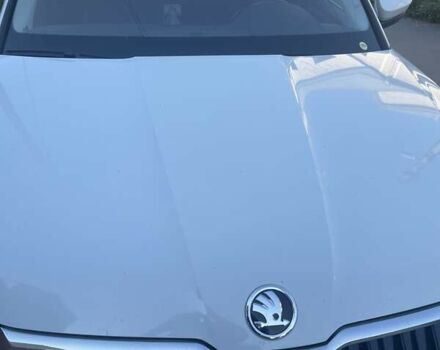 Белый Шкода Kodiaq, объемом двигателя 2 л и пробегом 78 тыс. км за 33999 $, фото 6 на Automoto.ua