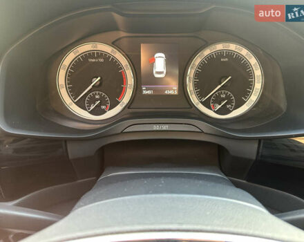 Белый Шкода Kodiaq, объемом двигателя 1.8 л и пробегом 39 тыс. км за 33900 $, фото 6 на Automoto.ua