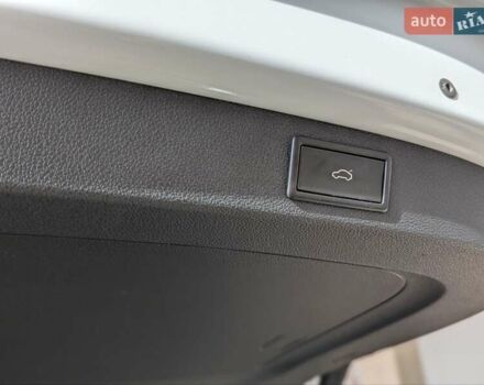 Белый Шкода Kodiaq, объемом двигателя 1.97 л и пробегом 80 тыс. км за 37500 $, фото 45 на Automoto.ua