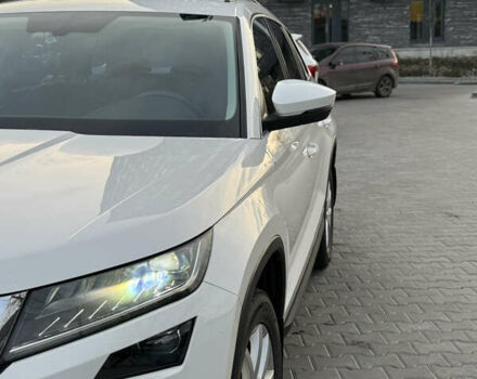 Білий Шкода Kodiaq, об'ємом двигуна 1.98 л та пробігом 197 тис. км за 22999 $, фото 12 на Automoto.ua