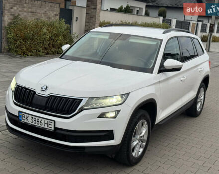 Білий Шкода Kodiaq, об'ємом двигуна 1.98 л та пробігом 192 тис. км за 24900 $, фото 1 на Automoto.ua