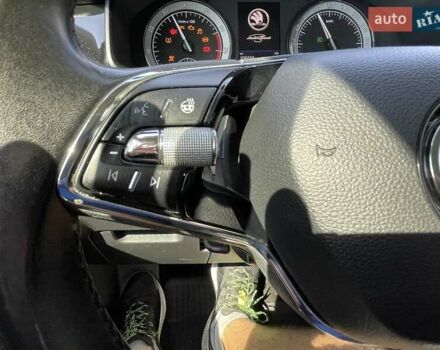 Белый Шкода Kodiaq, объемом двигателя 1.98 л и пробегом 106 тыс. км за 33500 $, фото 38 на Automoto.ua