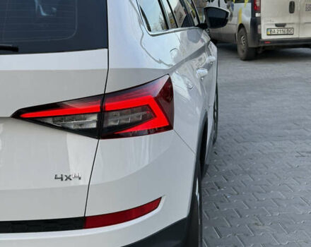 Білий Шкода Kodiaq, об'ємом двигуна 1.98 л та пробігом 197 тис. км за 22999 $, фото 13 на Automoto.ua