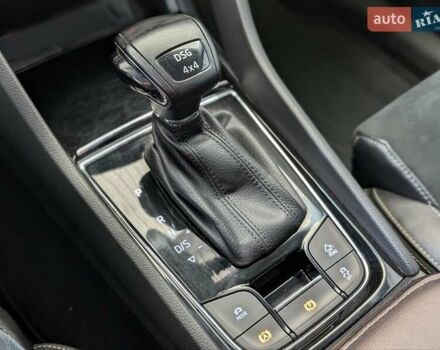 Белый Шкода Kodiaq, объемом двигателя 1.97 л и пробегом 80 тыс. км за 37500 $, фото 49 на Automoto.ua