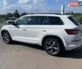 Белый Шкода Kodiaq, объемом двигателя 1.98 л и пробегом 102 тыс. км за 34700 $, фото 13 на Automoto.ua