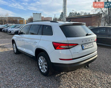 Білий Шкода Kodiaq, об'ємом двигуна 2 л та пробігом 242 тис. км за 23500 $, фото 3 на Automoto.ua