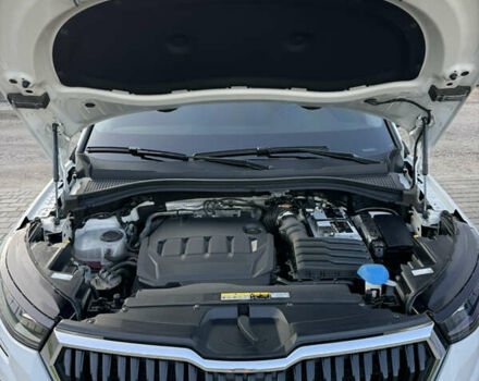 Белый Шкода Kodiaq, объемом двигателя 1.97 л и пробегом 120 тыс. км за 34000 $, фото 12 на Automoto.ua