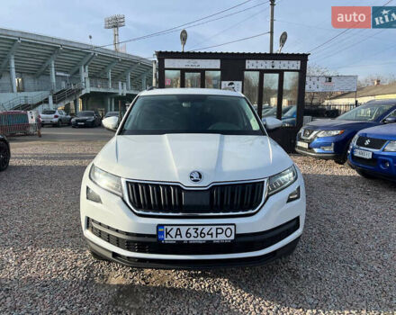 Білий Шкода Kodiaq, об'ємом двигуна 2 л та пробігом 242 тис. км за 23500 $, фото 2 на Automoto.ua