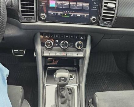 Белый Шкода Kodiaq, объемом двигателя 1.98 л и пробегом 84 тыс. км за 34000 $, фото 5 на Automoto.ua