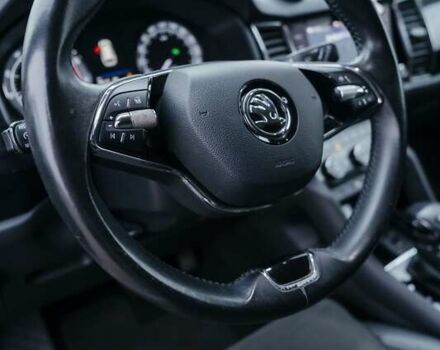Білий Шкода Kodiaq, об'ємом двигуна 1.98 л та пробігом 100 тис. км за 34000 $, фото 33 на Automoto.ua
