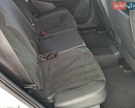 Белый Шкода Kodiaq, объемом двигателя 1.97 л и пробегом 80 тыс. км за 37500 $, фото 40 на Automoto.ua