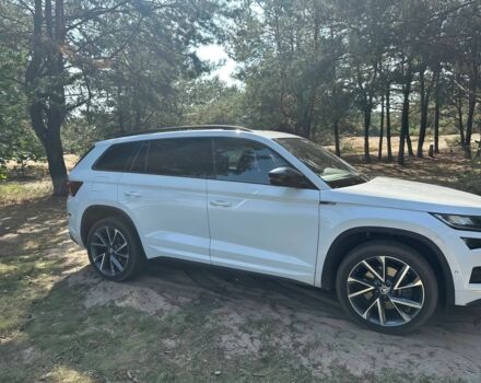 Білий Шкода Kodiaq, об'ємом двигуна 2 л та пробігом 30 тис. км за 7700 $, фото 3 на Automoto.ua