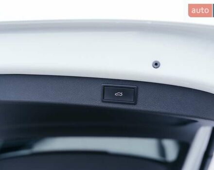 Білий Шкода Kodiaq, об'ємом двигуна 1.98 л та пробігом 100 тис. км за 34000 $, фото 19 на Automoto.ua