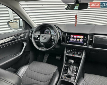 Белый Шкода Kodiaq, объемом двигателя 2 л и пробегом 199 тыс. км за 26750 $, фото 79 на Automoto.ua