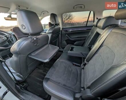 Белый Шкода Kodiaq, объемом двигателя 1.98 л и пробегом 100 тыс. км за 34000 $, фото 12 на Automoto.ua