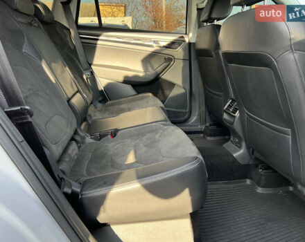 Білий Шкода Kodiaq, об'ємом двигуна 2 л та пробігом 242 тис. км за 23500 $, фото 17 на Automoto.ua