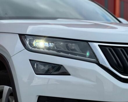 Белый Шкода Kodiaq, объемом двигателя 0 л и пробегом 36 тыс. км за 34000 $, фото 2 на Automoto.ua